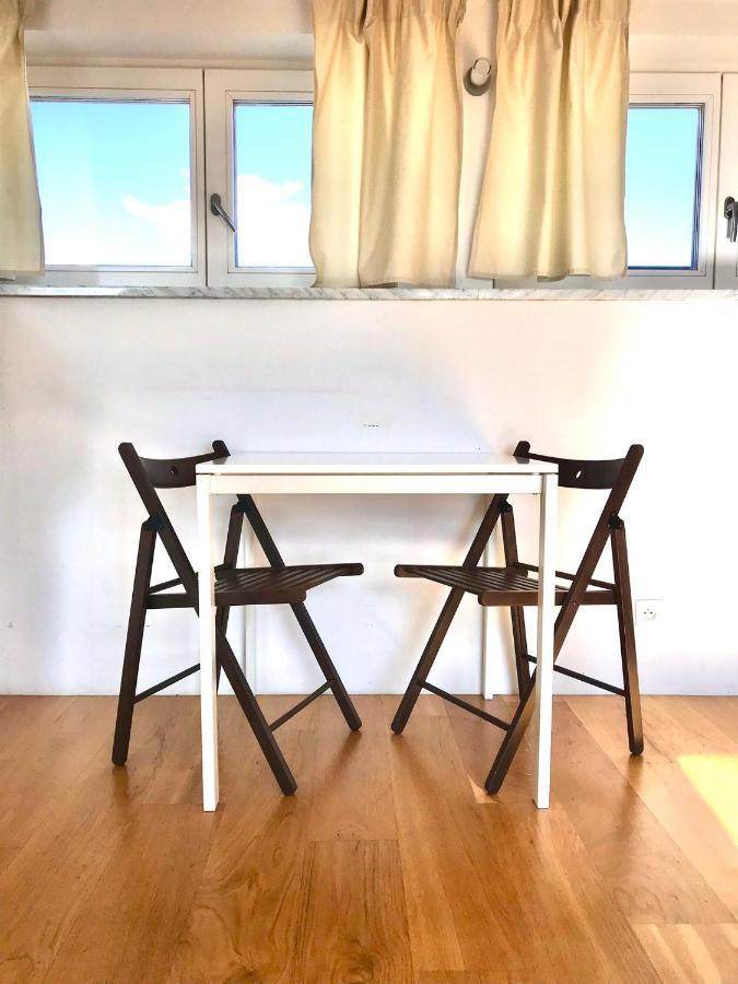 Apartament Bezagenta Wilcza8 Minimalist Location Warszawa